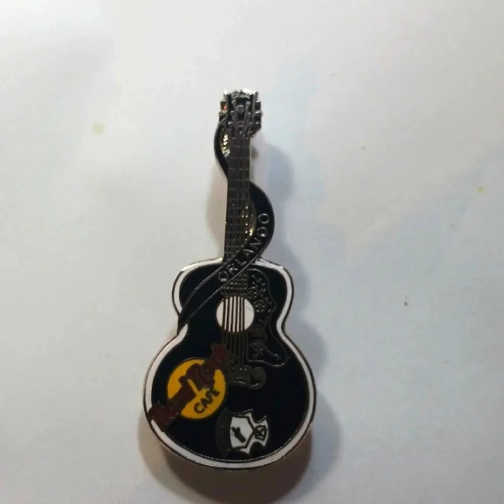 Hard Rock Cafe casino pin.New. collectable choice..